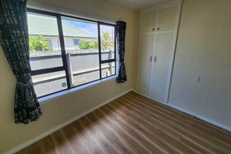 Photo of property in 26 Fenchurch Street, Northcote, Christchurch, 8052