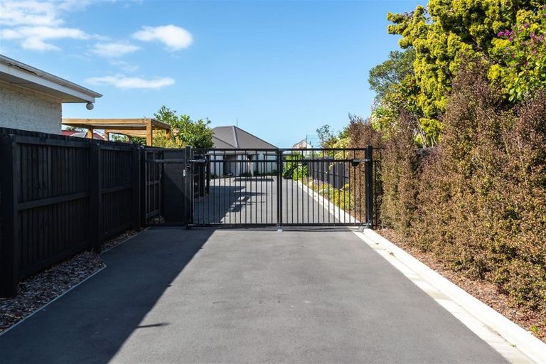 Photo of property in 10/71b Main Road, Redcliffs, Christchurch, 8081