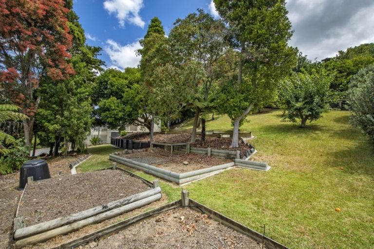 Photo of property in 181 Fairway Drive, Te Kamo, Whangarei, 0112