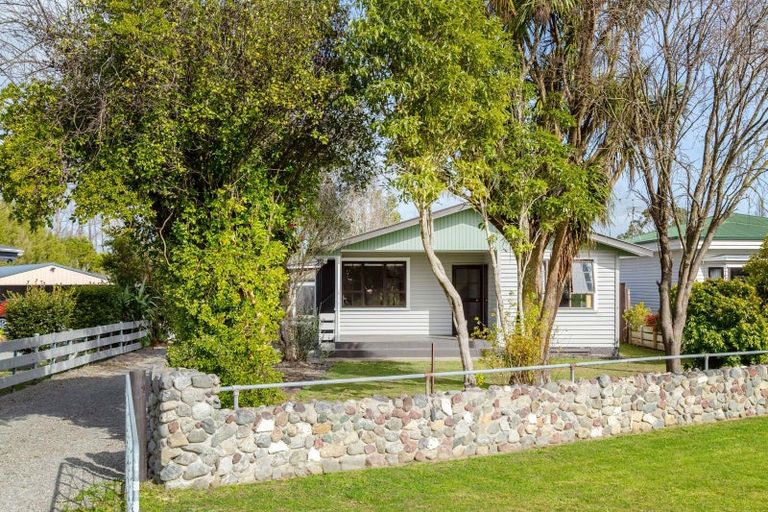 Photo of property in 272 Papawai Road, Papawai, Greytown, 5794