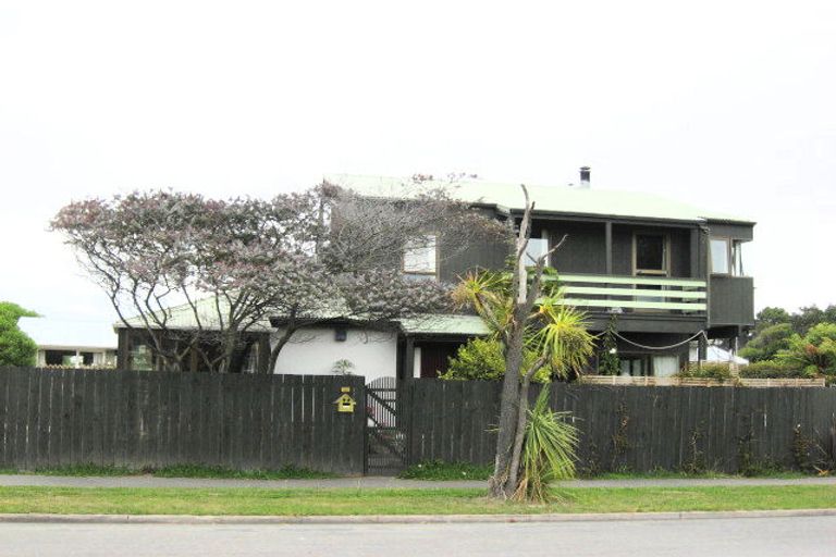 Photo of property in 51 Jellicoe Street, South New Brighton, Christchurch, 8062