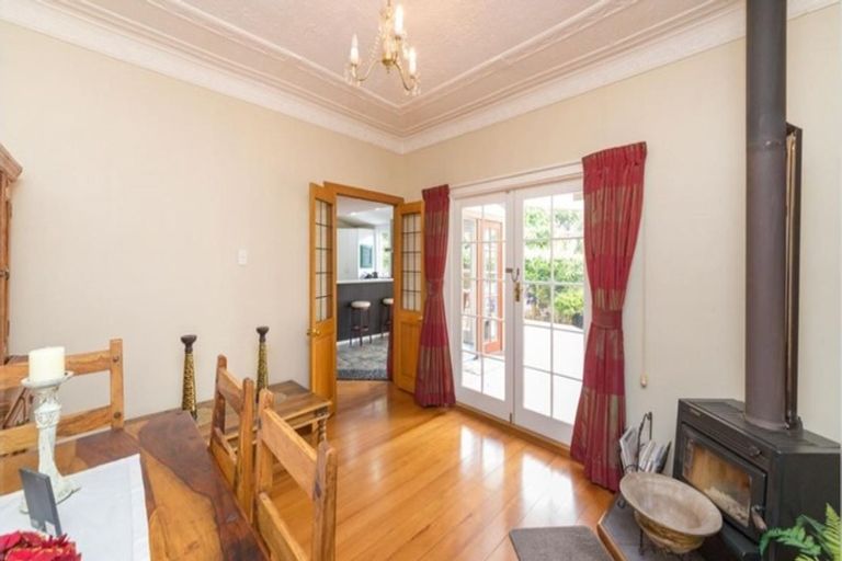 Photo of property in 68 Rangitane Street, Palmerston North, 4414