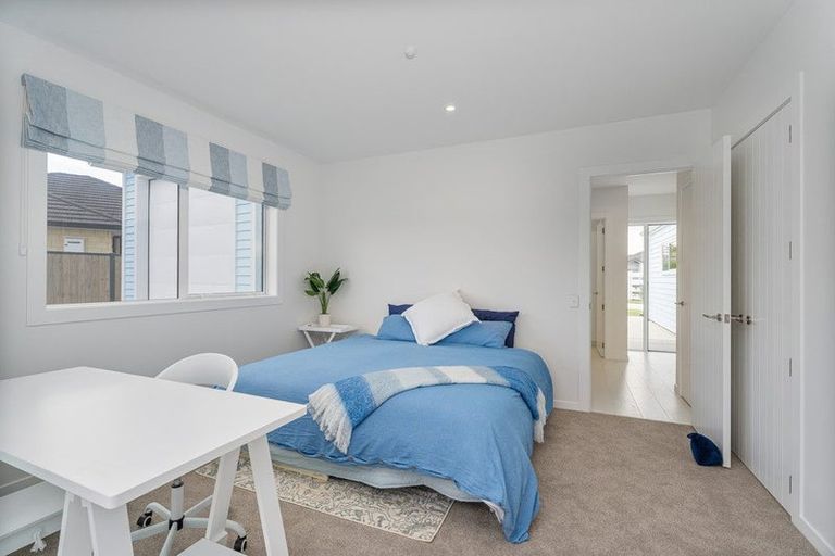 Photo of property in 17 Waitotara Way, Whitianga, 3510