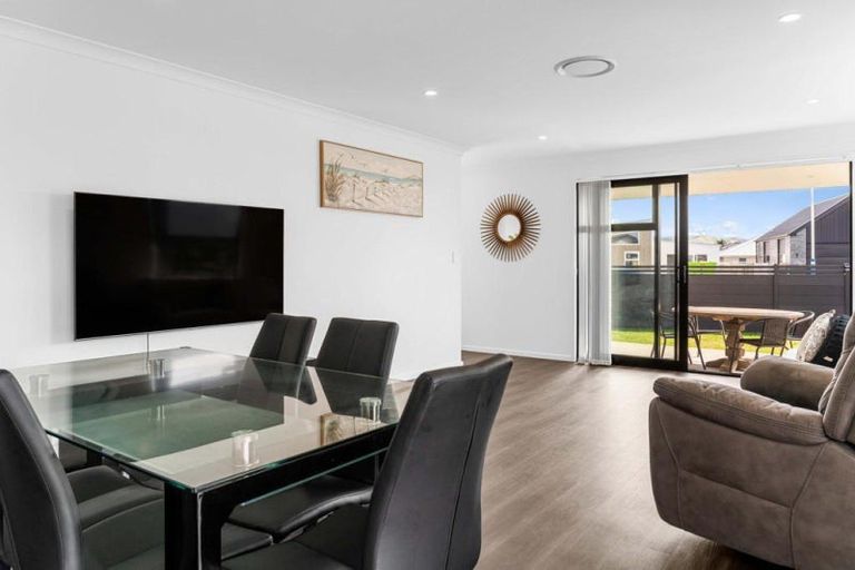 Photo of property in 3 Cotula Way, Papamoa Beach, Papamoa, 3118