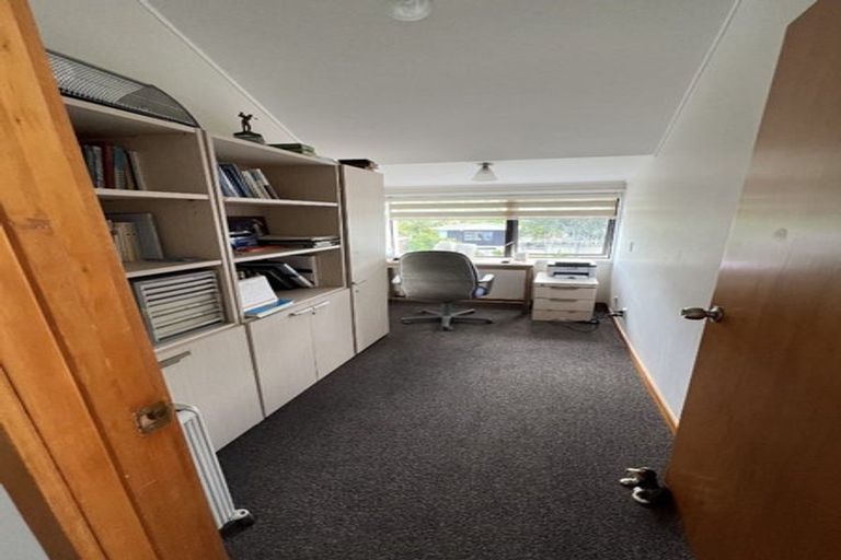 Photo of property in 17 Constable Lane, West Harbour, Auckland, 0618