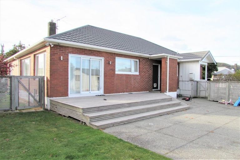 Photo of property in 79 Compton Crescent, Taita, Lower Hutt, 5011