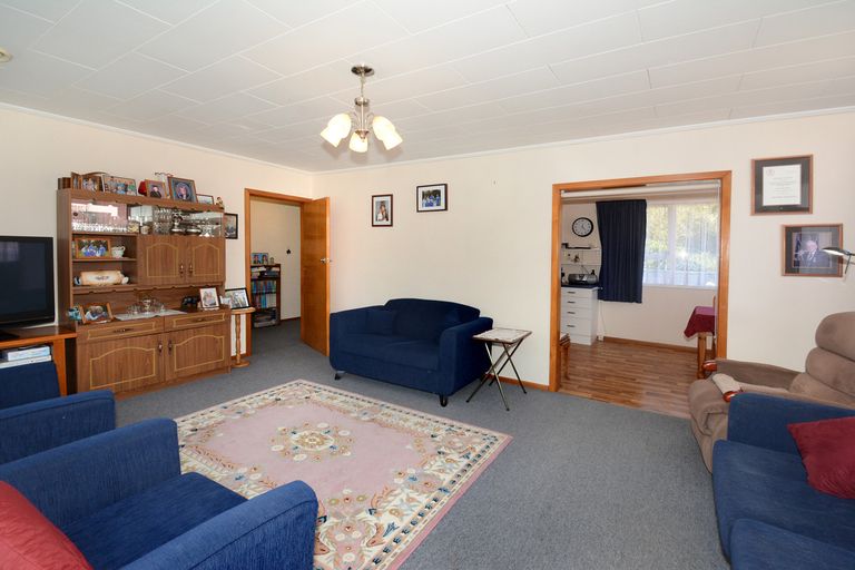 Photo of property in 407b Kaikorai Valley Road, Bradford, Dunedin, 9011