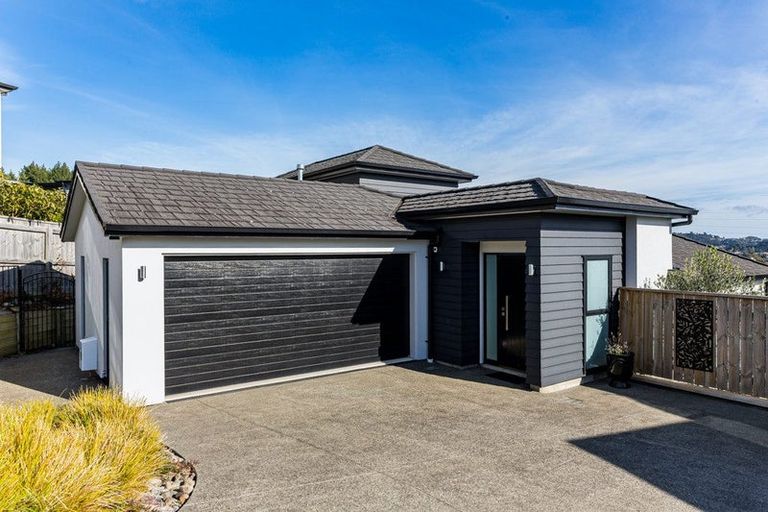 Photo of property in 66 Endeavour Drive, Whitby, Porirua, 5024