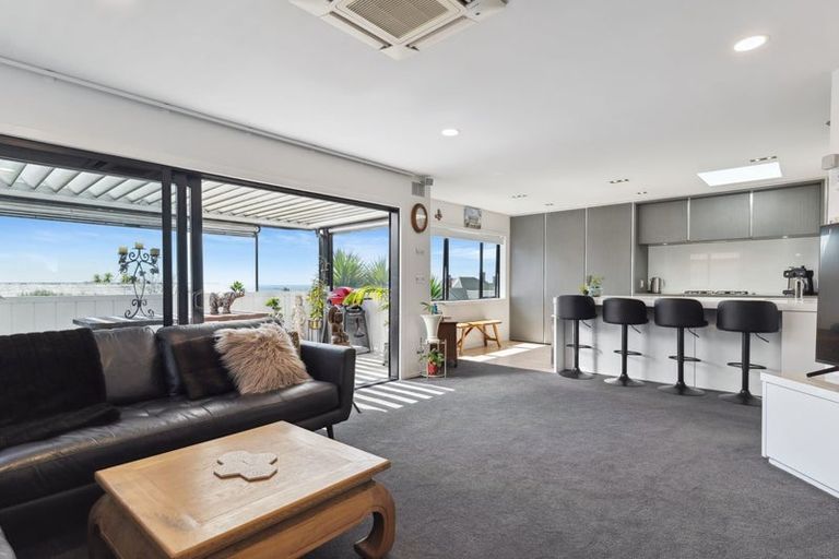 Photo of property in 20b Fulford Street, New Plymouth, 4310