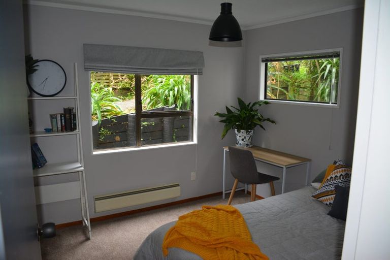Photo of property in 76 Khandallah Road, Ngaio, Wellington, 6035