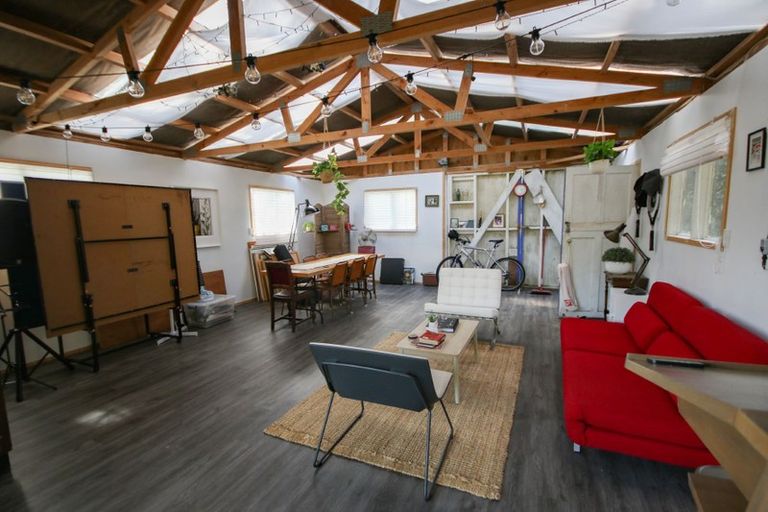 Photo of property in 1913 Paparoa Valley Road, Paparoa, 0571