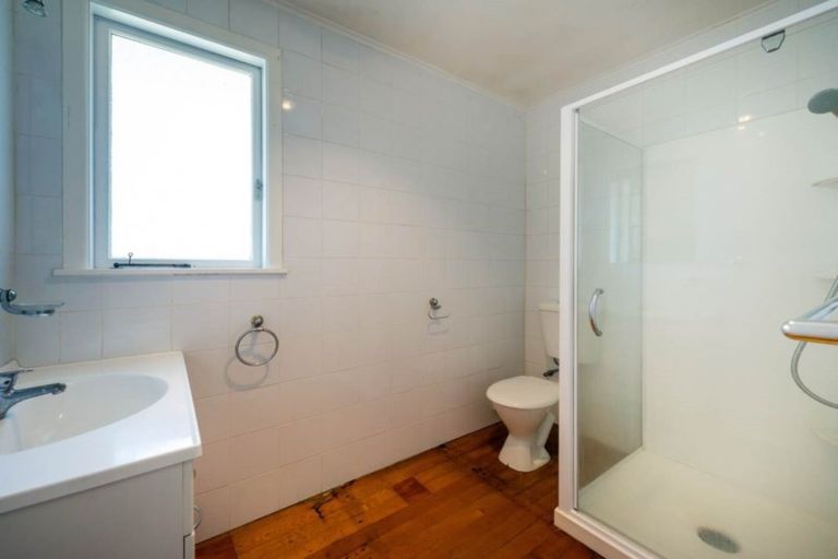 Photo of property in 39 Chorley Avenue, Massey, Auckland, 0614