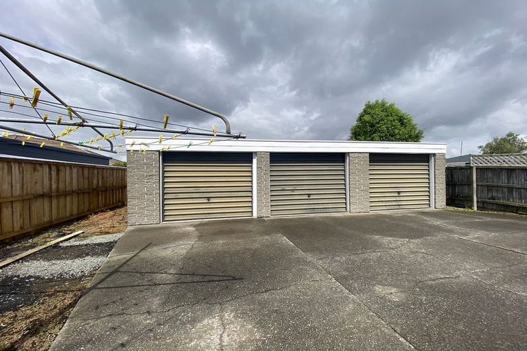 Photo of property in 2/17 Torrens Road, Hillmorton, Christchurch, 8024