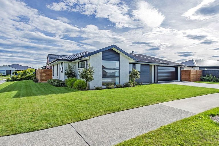 Photo of property in 5 Rothwell Drive, Rolleston, 7615