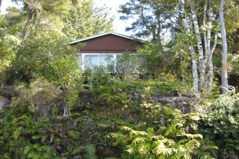 Photo of property in 37 Hauraki Terrace, Pukawa Bay, Turangi, 3381