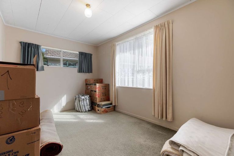 Photo of property in 13 Amokura Street, Fairy Springs, Rotorua, 3015