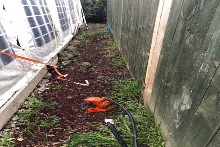 Photo of property in 115a Rosario Crescent, Red Beach, 0932