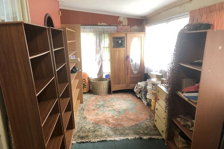 Photo of property in 24 Mitchell Street, Richmond, Invercargill, 9810