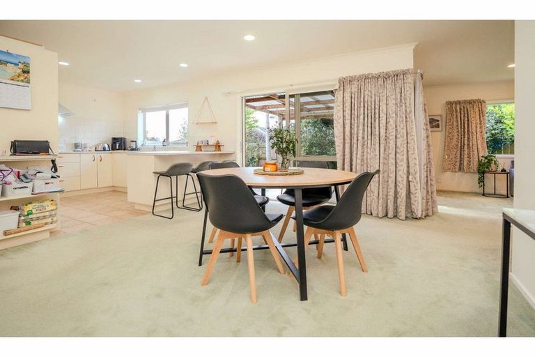 Photo of property in 43c Cannon Drive, Kerikeri, 0230