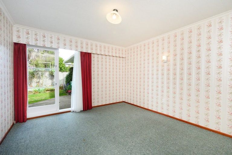 Photo of property in 4 Cremorne Avenue, Hokowhitu, Palmerston North, 4410