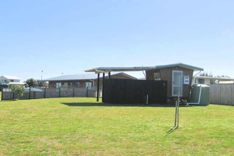 Photo of property in 51 Charles Green Drive, Cooks Beach, Whitianga, 3591