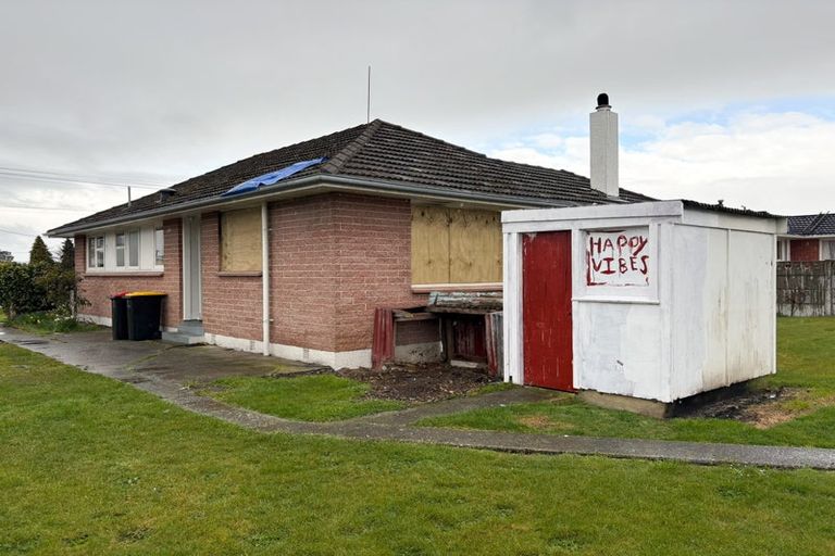 Photo of property in 21 Charlton Road, Gore, 9710