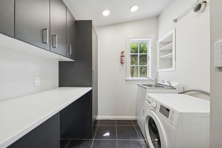 Photo of property in 73 Todman Street, Brooklyn, Wellington, 6021