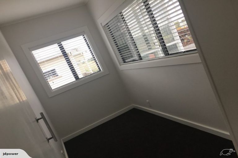 Photo of property in 205 Hakanoa Street, Huntly, 3700