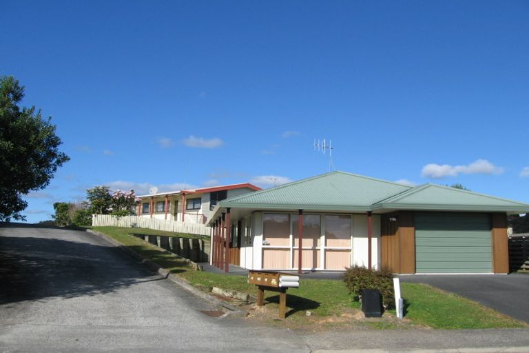 Photo of property in 19a Te Haumi Drive, Paihia, 0200