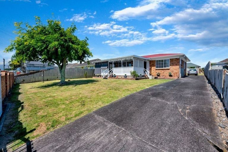 Photo of property in 5 Hokianga Street, Mangere East, Auckland, 2024