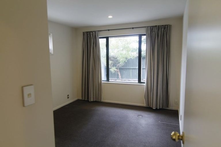 Photo of property in 31 Ballymena Drive, Belfast, Christchurch, 8051