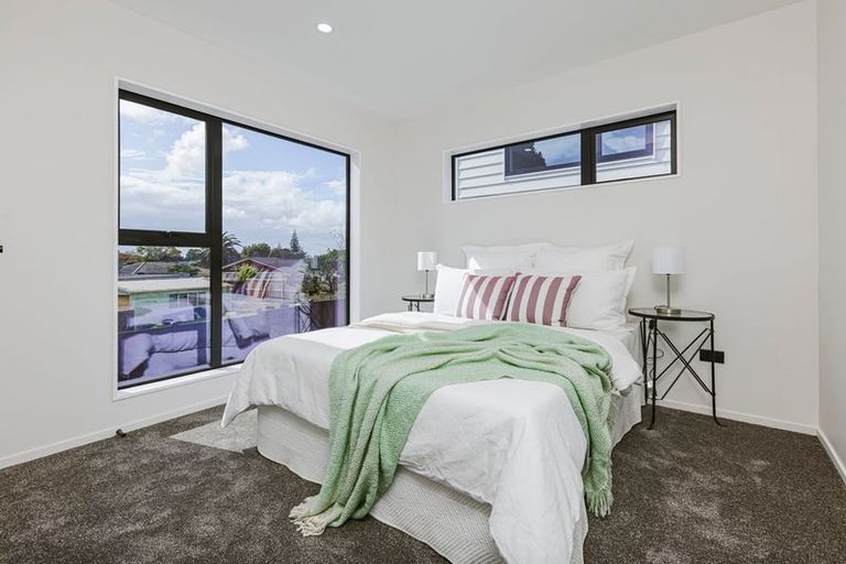 Photo of property in 16b Smedley Street, Manurewa, Auckland, 2102