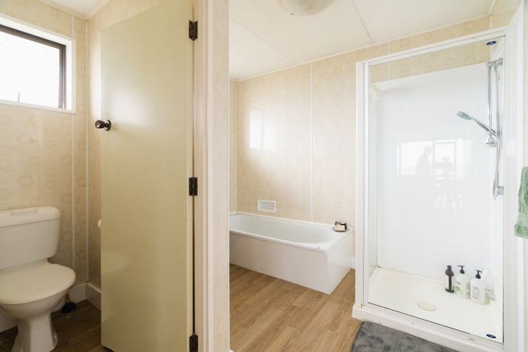 Photo of property in 19 Seaview Road, Brighton, Dunedin, 9035