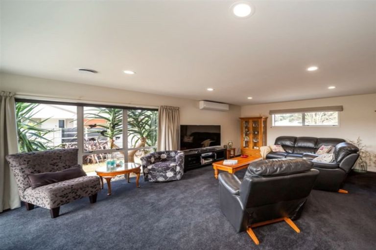 Photo of property in 92h Fairfield Road, Hawera, 4610