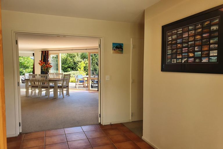 Photo of property in 27 Hamilton Drive, Lake Tekapo, 7999