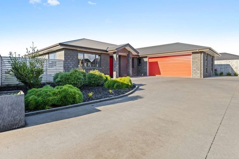 Photo of property in 48 Papawhero Drive, Bell Block, New Plymouth, 4312