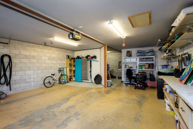 Photo of property in 369 Mangorei Road, Merrilands, New Plymouth, 4312