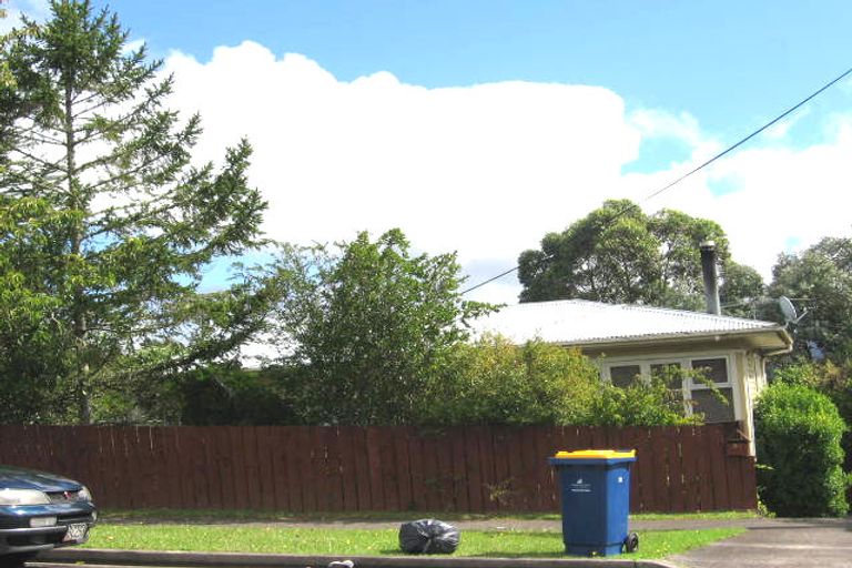 Photo of property in 95 Rosier Road, Glen Eden, Auckland, 0602
