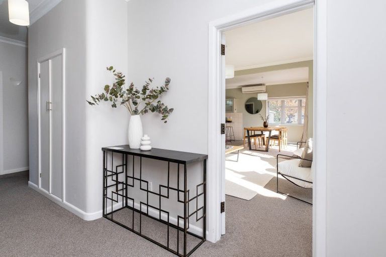 Photo of property in 2 Chambers Street, Napier South, Napier, 4110