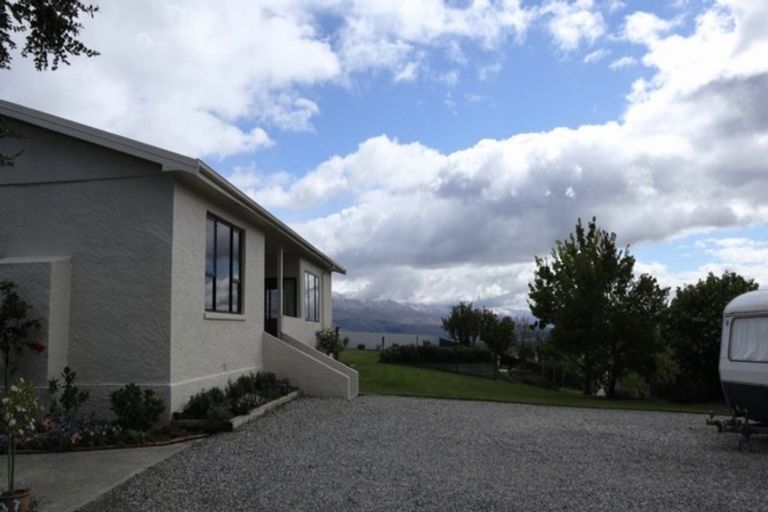 Photo of property in 2 Hall Road, Bannockburn, Cromwell, 9384