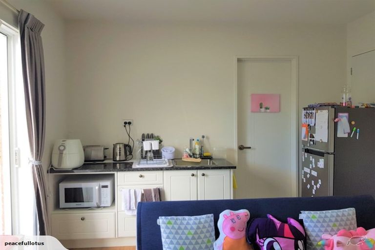 Photo of property in 3 Twin Parks Rise, Papakura, 2110