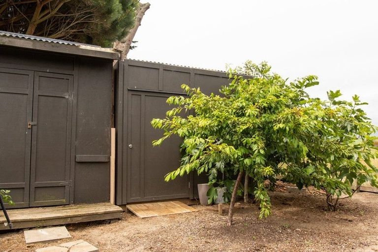 Photo of property in 16 Gawler Street, Te Horo Beach, Otaki, 5581