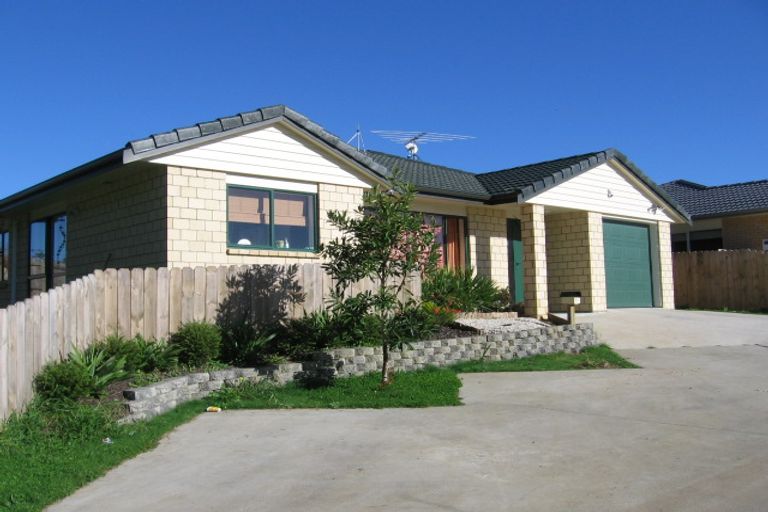 Photo of property in 71a Mili Way South, Ranui, Auckland, 0612