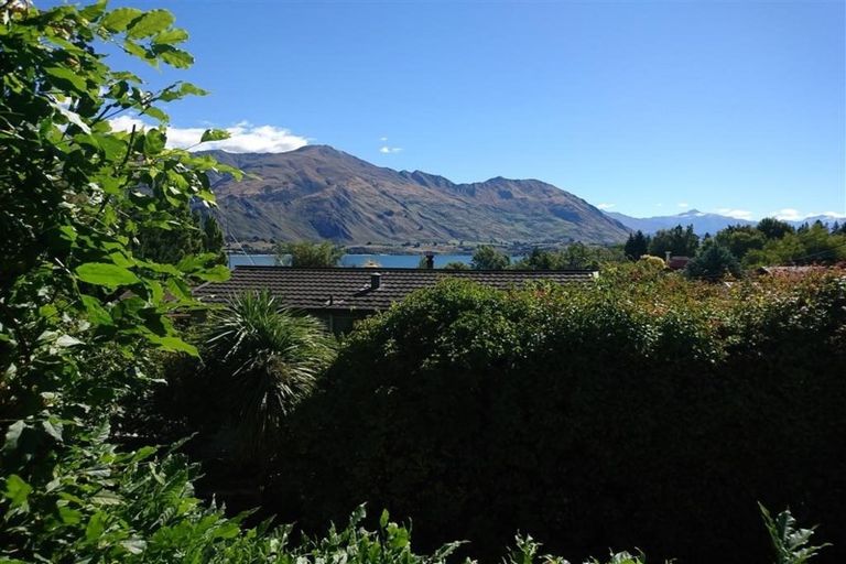 Photo of property in 4 Mackay Street, Wanaka, 9305