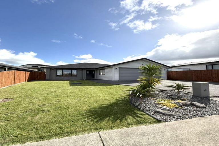 Photo of property in 40 Melgran Avenue, Papakura, 2110