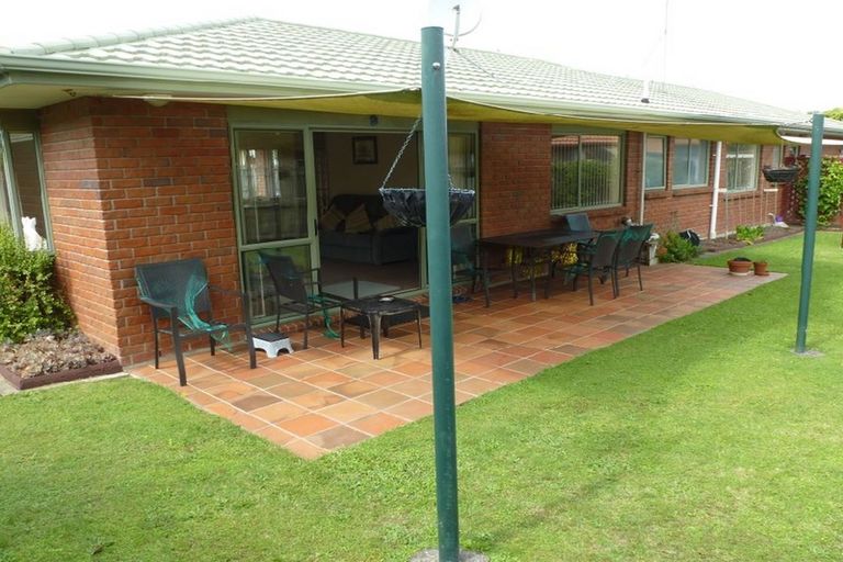 Photo of property in 21 Settlers Cove, Weymouth, Auckland, 2103
