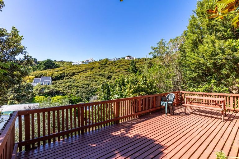 Photo of property in 49 Kinloch Place, Papakowhai, Porirua, 5024