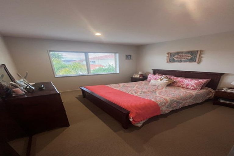 Photo of property in 10 Chard Place, Flat Bush, Auckland, 2016