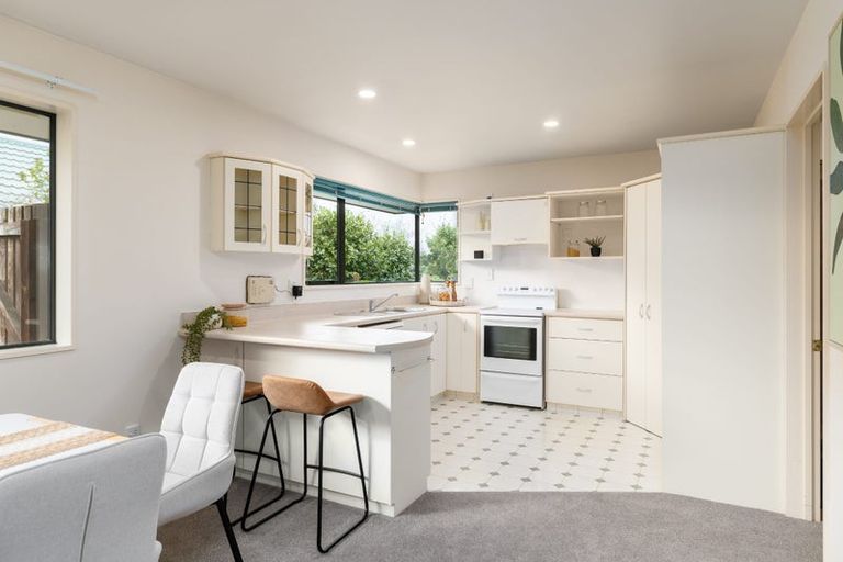 Photo of property in 23a Farquhars Road, Redwood, Christchurch, 8051