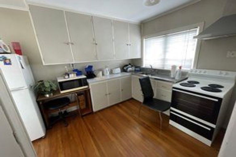 Photo of property in 4/310 River Road, Claudelands, Hamilton, 3214